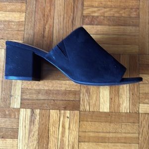 Black faux suede mule sandals Sz 9